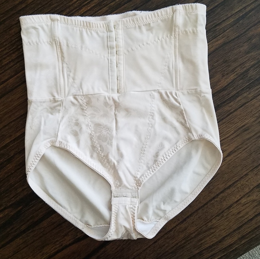 Hi Waisted Brief / Shaper